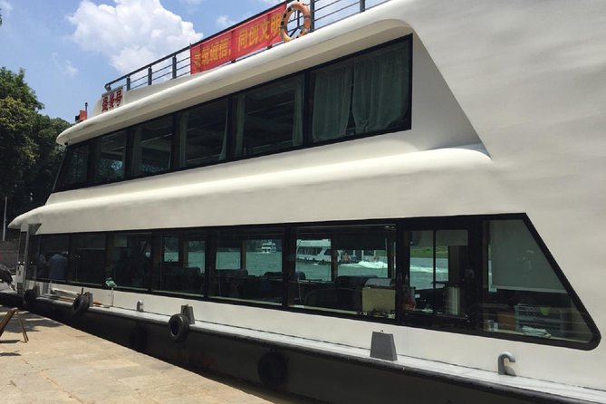 Relaxing 4-Star Li River Cruise From Guilin to Yangshuo With Buffet Lunch