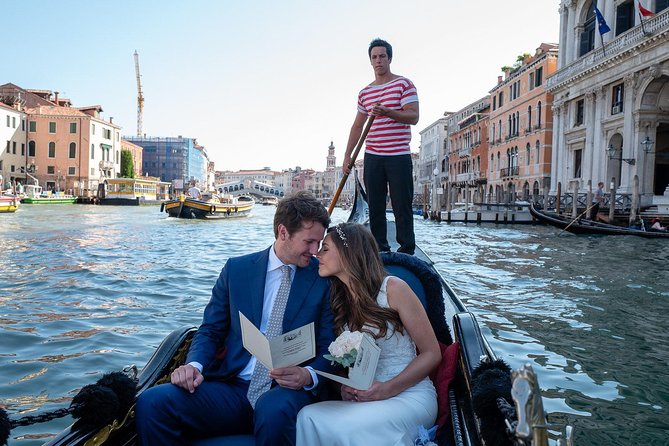 Renew Your Wedding Vows on a Romantic Gondola - Good To Know