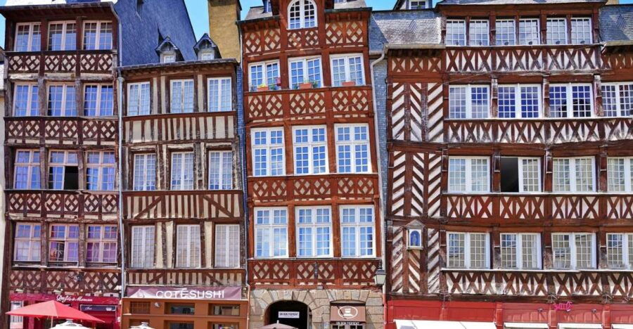 Rennes : Outdoor Escape Game Robbery In The City
