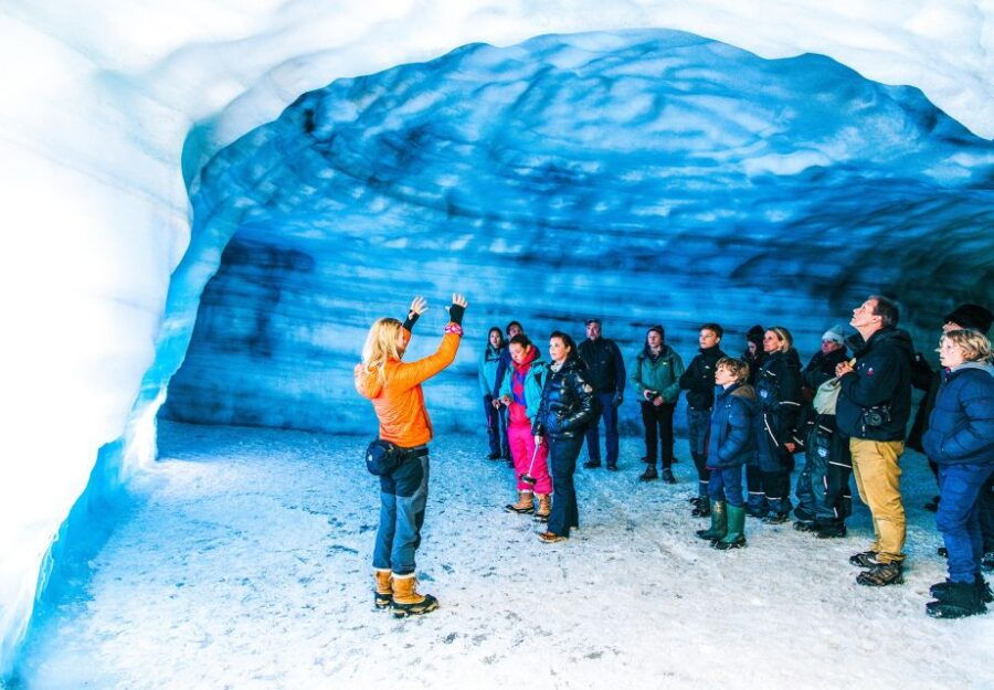 Reykjavik: Langjökulll Glacier Ice Cave and Northern Lights