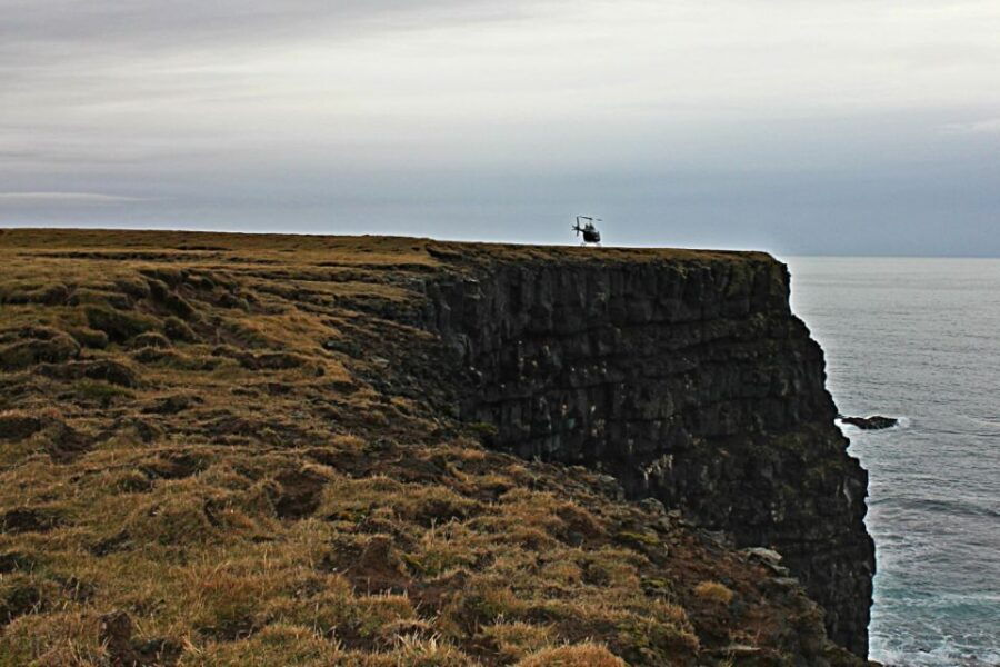 Reykjavik: Volcanic Craters Fly Over Tour by Helicopter
