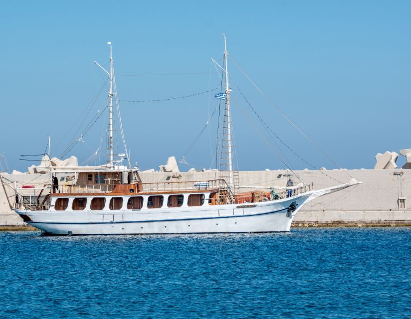 Rhodes: Evening Boat Cruise With Sunset Views & Drinks - Good To Know