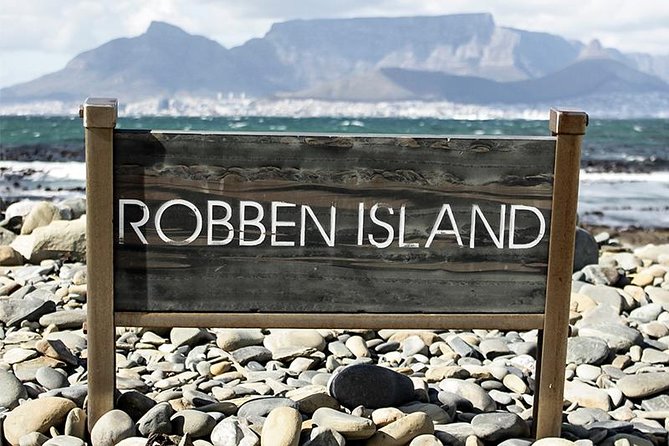 Robben Island & Table Mountain Including Pick Up and Drop Off - Good To Know