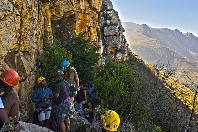 Rock Climbing & Bouldering With a Youth Club Founder W/ Kids Add-On - Good To Know