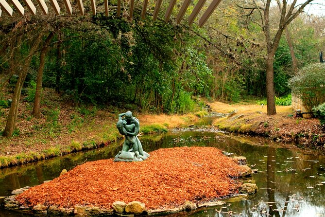 Romantic Austin Outdoor Escape Game