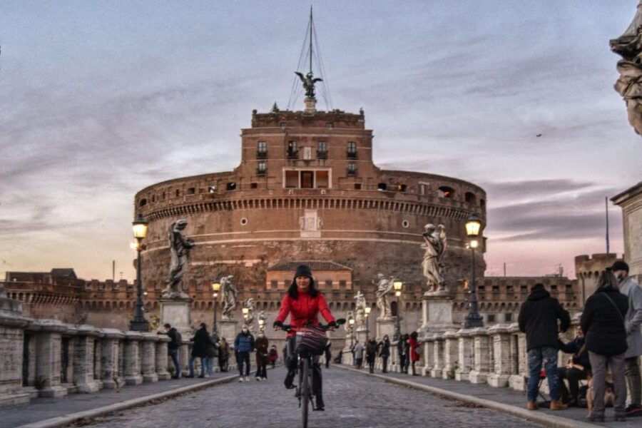 Rome: 3-Hour E-Bike Rental With Optional Attraction Combo