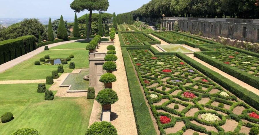 Rome: Castel Gandolfo Papal Gardens Entry Ticket