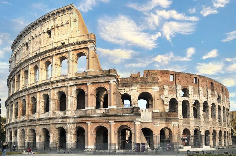 Rome: Colosseum Tour With Underground and Arena Floor Access - Good To Know