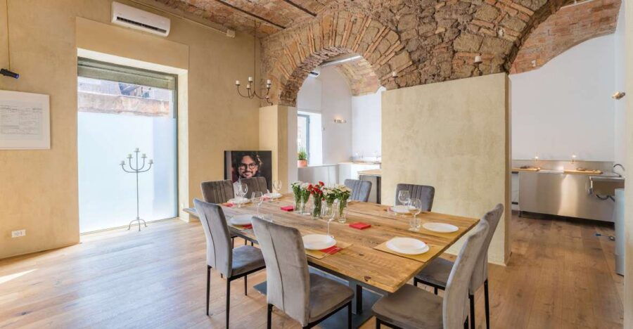 Rome: Five Shapes of Pasta Cooking Class With Meal - Good To Know