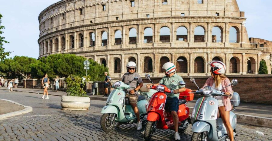 Rome: Full-Day Vespa Scooter Rental
