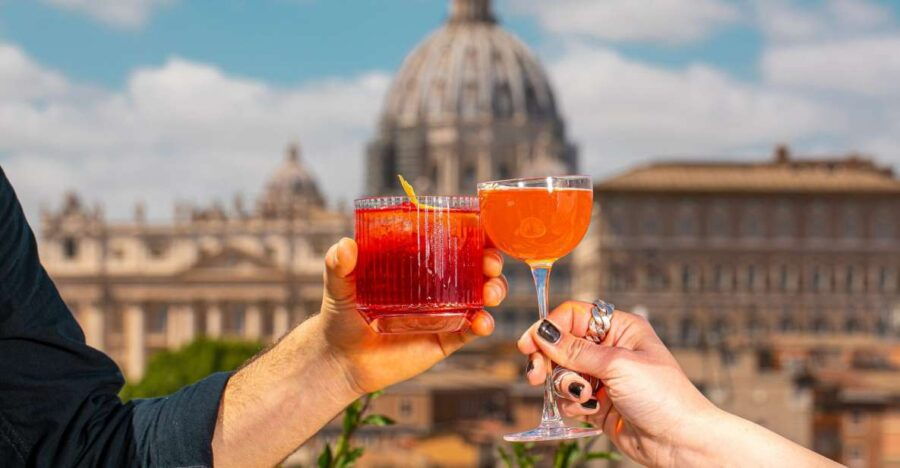 Rome: Piazzas and Fountains Sunset Tour With Aperitivo - Good To Know