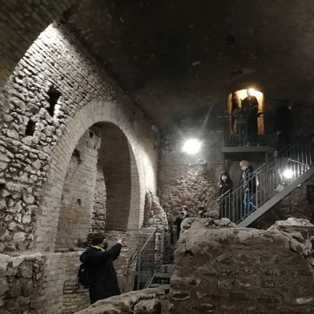 Rome: the Undergrounds of Trastevere Tour With Private Guide - Good To Know