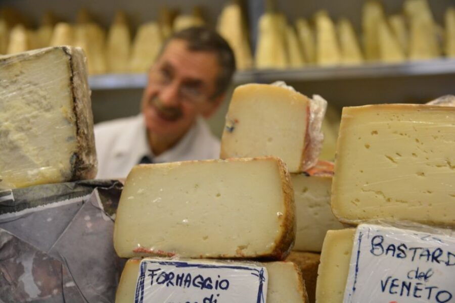 Rome: Trastevere Food and Wine Tasting Tour - Good To Know