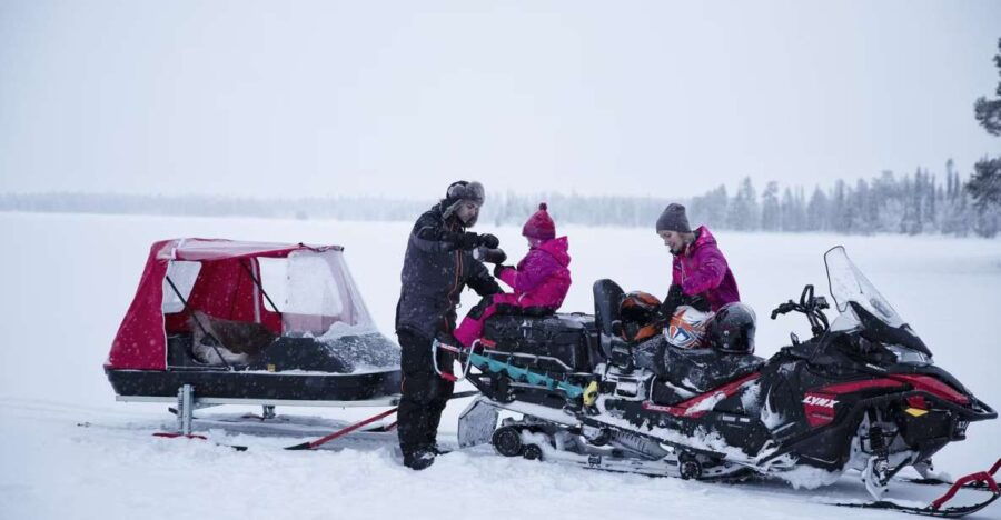 Rovaniemi: Family Snowmobile Sledge Ride - Good To Know