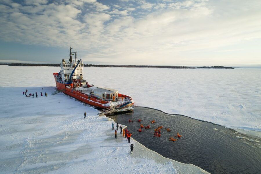 Rovaniemi: Icebreaker Cruise With Lunch and Ice Floating - Good To Know