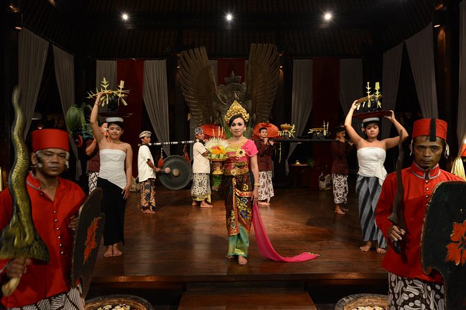 Royal Tugudom - Grand Ceremonial Dining of Majapahit Kingdom - Good To Know
