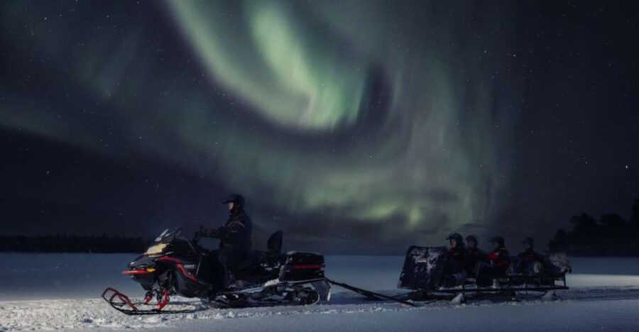 Ruka: Starlight Sledging to Search for Northern Lights