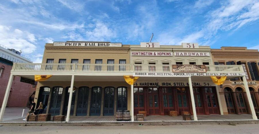 Sacramento: Gold Rush & Ghosts SmartPhone App Walking Tour