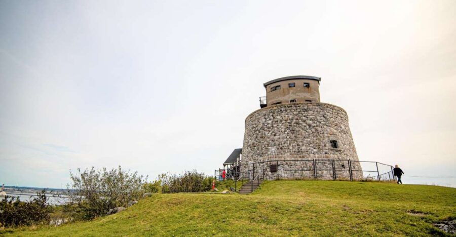 Saint John: Small Group Night Tour W/Fort La Tour Martello