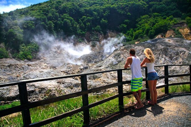 Saintlucia Waterfall & Volcano – Mud Baths Experience With Lunch