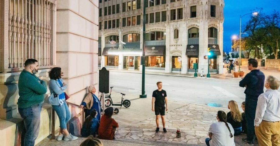 San Antonio: Ghosts and Dark History Guided Walking Tour - Good To Know