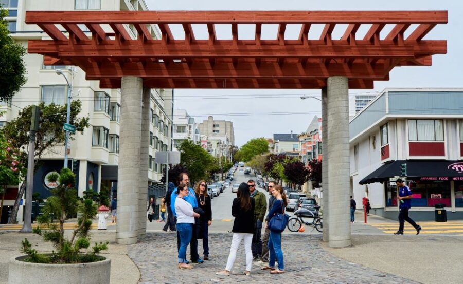 San Francisco: Self-Guided Audio Tour of Japantown & Stories