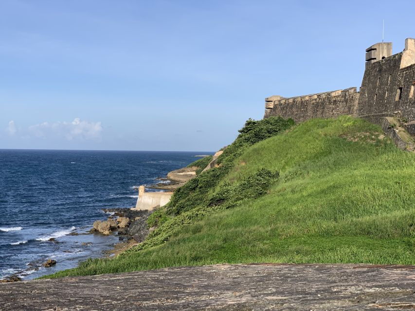 San Juan: Ghosts and Spooky History Walking Tour