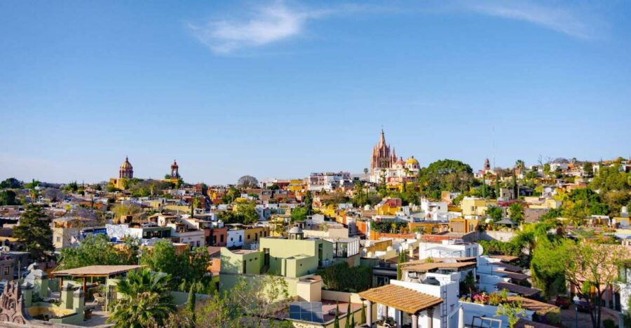 San Miguel De Allende: Walking Tour of Houses and Gardens