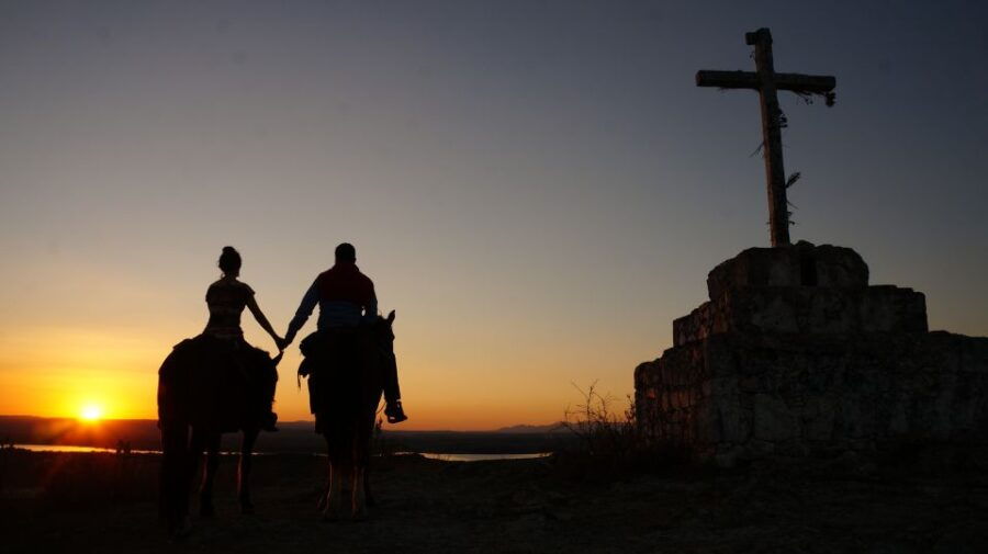 San Miguel: Romantic Horseback Riding at Sunset - Good To Know