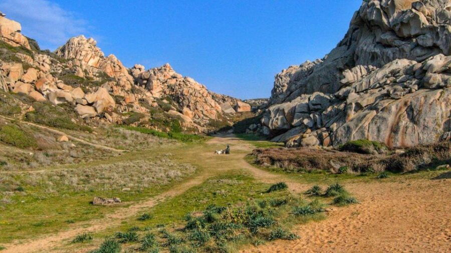 Santa Teresa Gallura: Valle Della Luna Hiking
