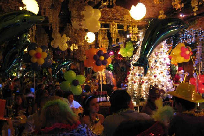 Santiago: Bali Hai Dinner & Show Including Transport - Good To Know