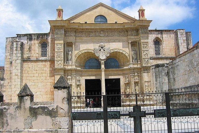 Santo Domingo Cultural Tour