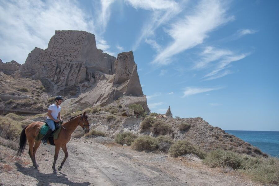 Santorini: Horse Riding Trip to Black Sandy Beach