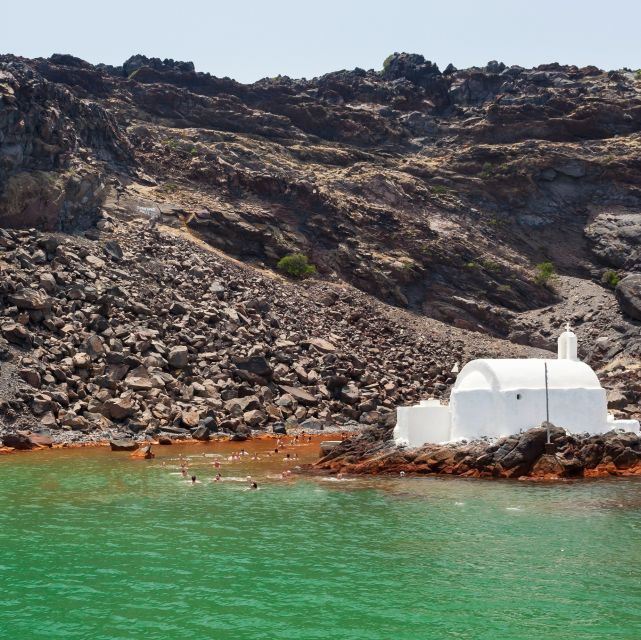 Santorini: Island Highlights Cruise on a Luxurious Yacht - Good To Know