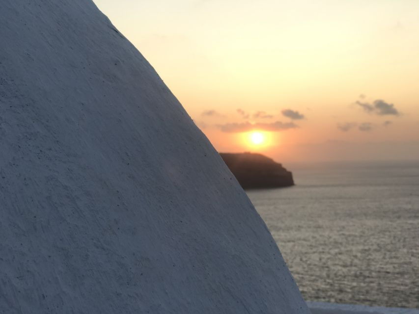 Santorini: Island Tour & Oia Town