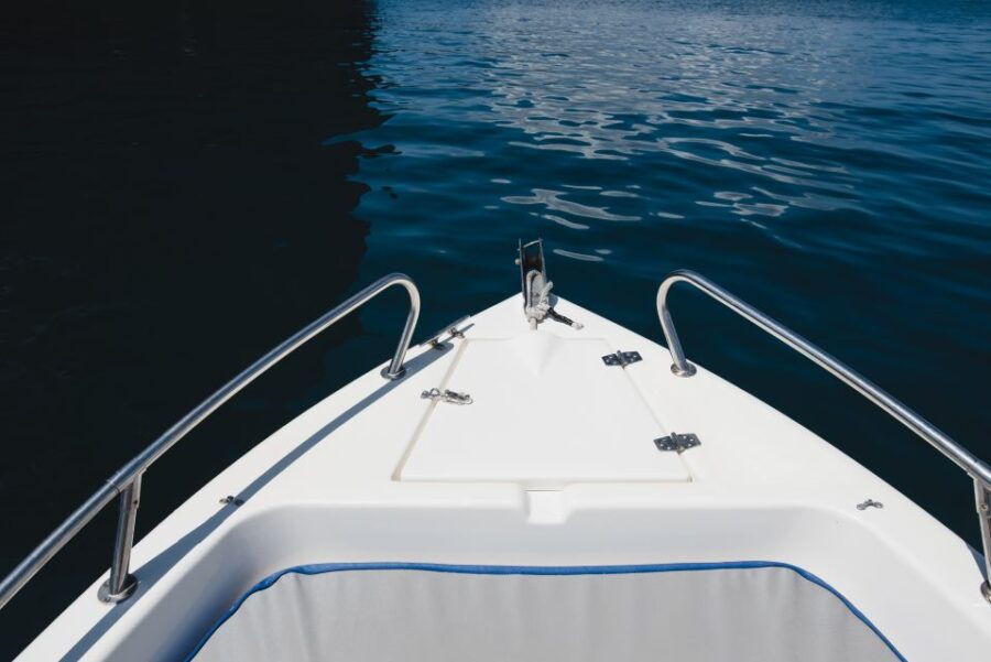 Santorini LicenseFree Boat Rental With Ice, Water, & Fruit