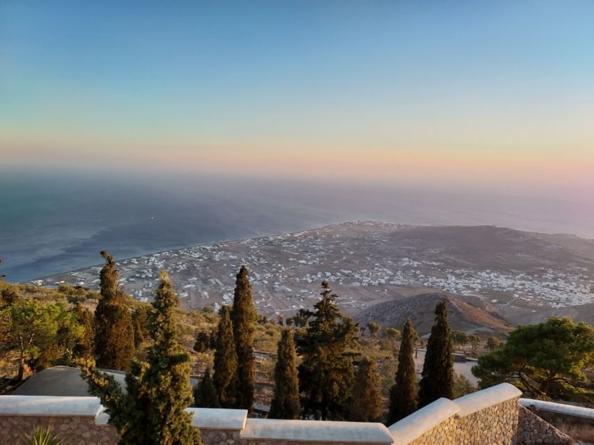 Santorini: Lost Atlantis and Prehistoric Museum Guided Tour