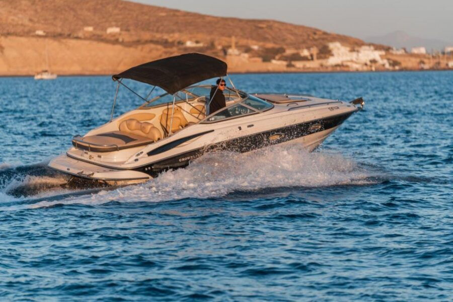 Santorini: Luxury Private Boat With Food and Drinks