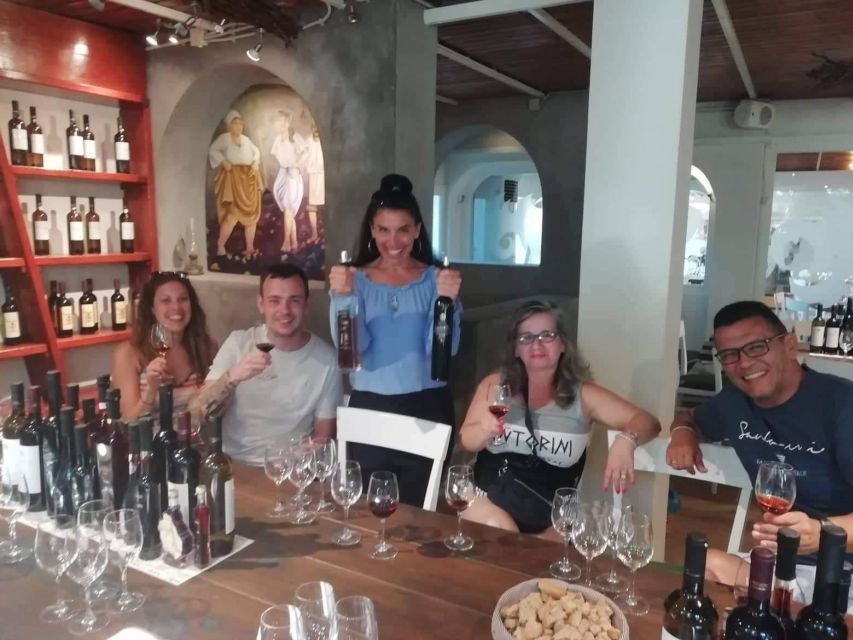 Santorini: Pyrgos, Winery & Oia - Good To Know