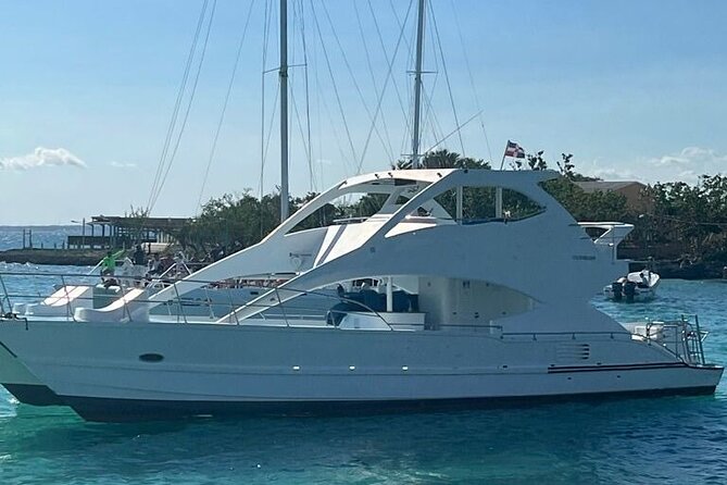 Saona Island Premium Discovery Tour From Punta Cana