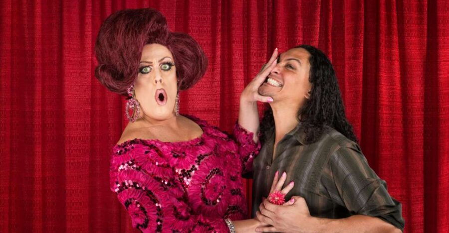Savannah: Drag Queen Guided Pub Crawl With Sing-A-Longs
