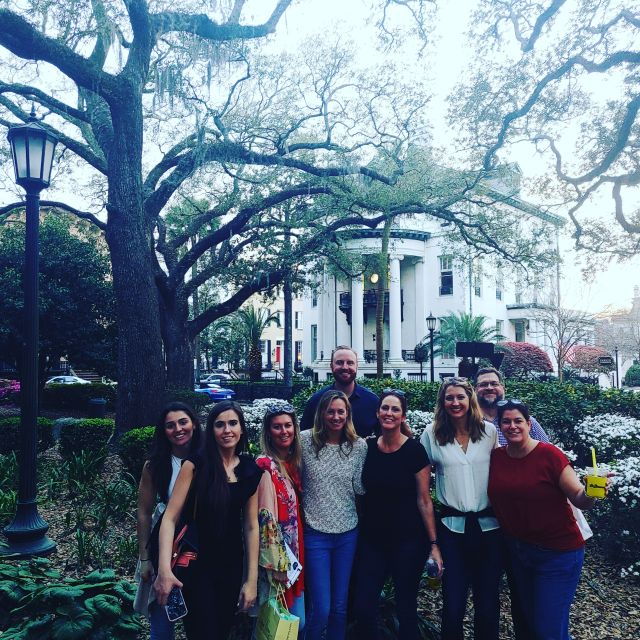 Savannah: Guided Walking Tour and Trivia Game