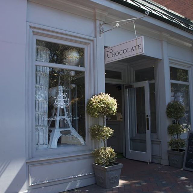 Savannah: History Walking Tour With Coffee and Chocolate - Good To Know