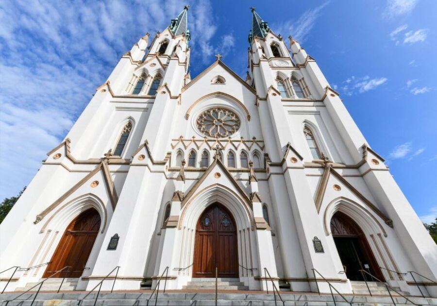 Savannah Scavenger Hunt and Sights Self Guided Tour