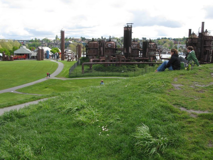 Seattle: Sightseeing Bus Tour With the Ballard Locks