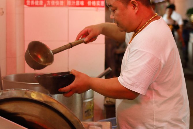 Secret Noodle and Wonton in Shanghai Alleyways With Local Beer - Good To Know