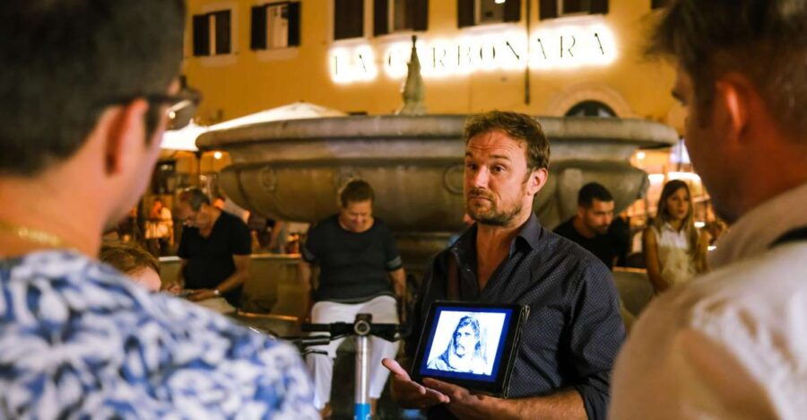 Secrets of Rome: Historical True Crime Guided Walking Tour - Good To Know