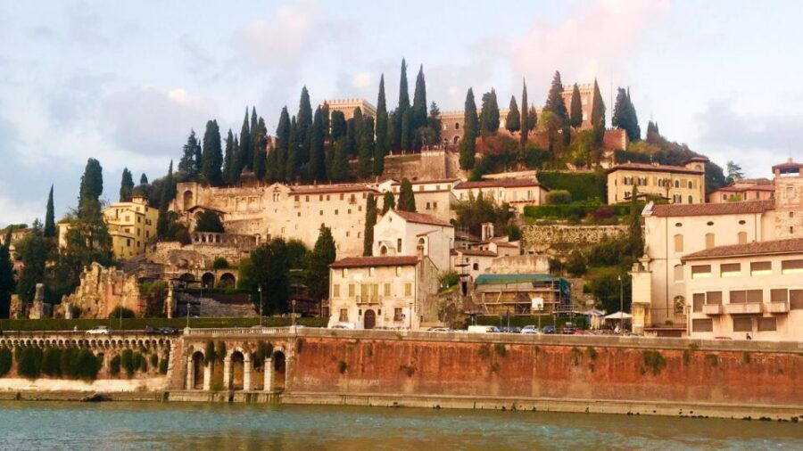 Self-Guided Discovery Game Verona Secrets Behind the Sites