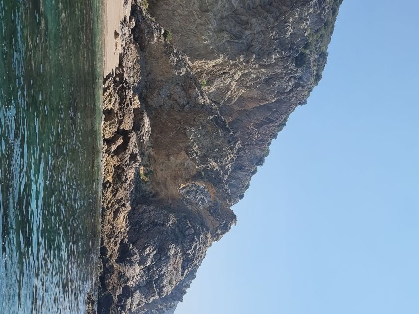 Sesimbra: Deserted Beaches and Caves
