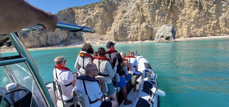Sesimbra: Wild Beaches and Caves Boat Tour